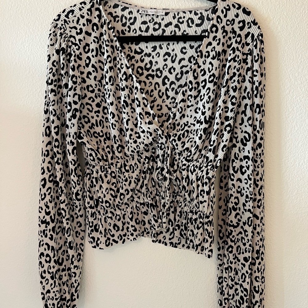 Animal printed long sleeve